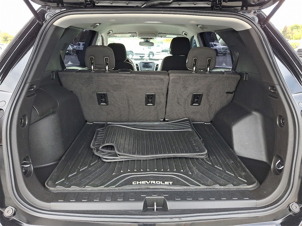 2020 Chevrolet Equinox LS - Photo 28
