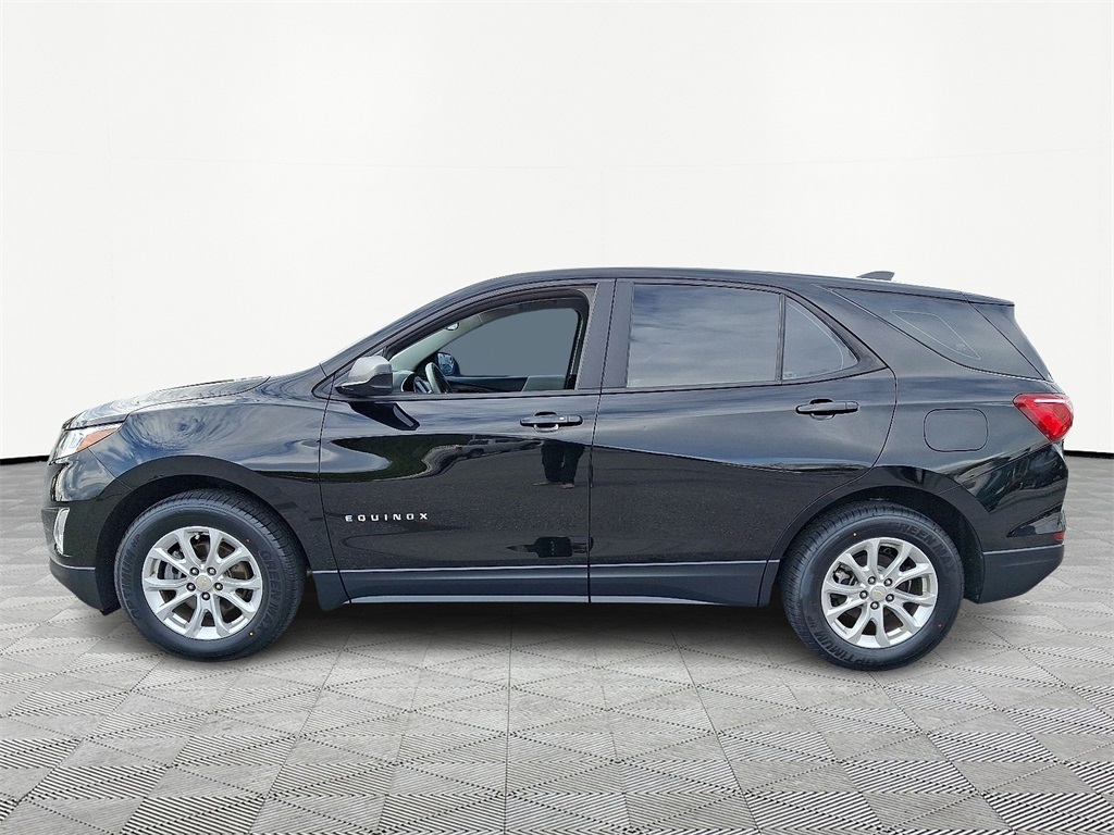 2020 Chevrolet Equinox LS - Photo 4