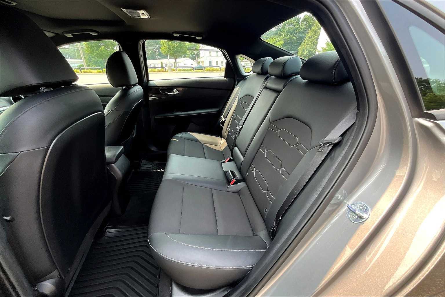 2023 Kia Forte GT-Line - Photo 15