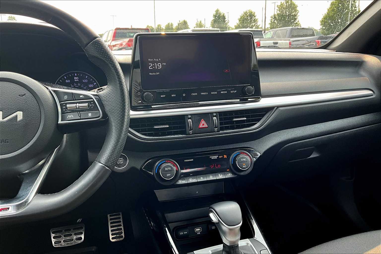 2023 Kia Forte GT-Line - Photo 18