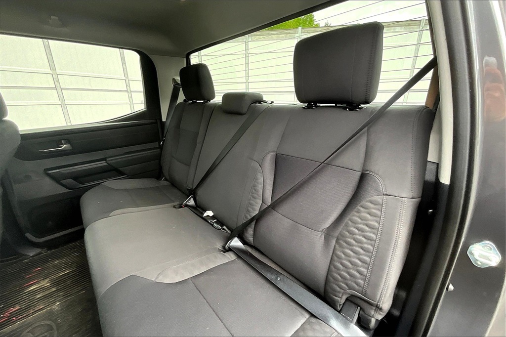 2024 Toyota Tundra SR5 SX - Photo 15