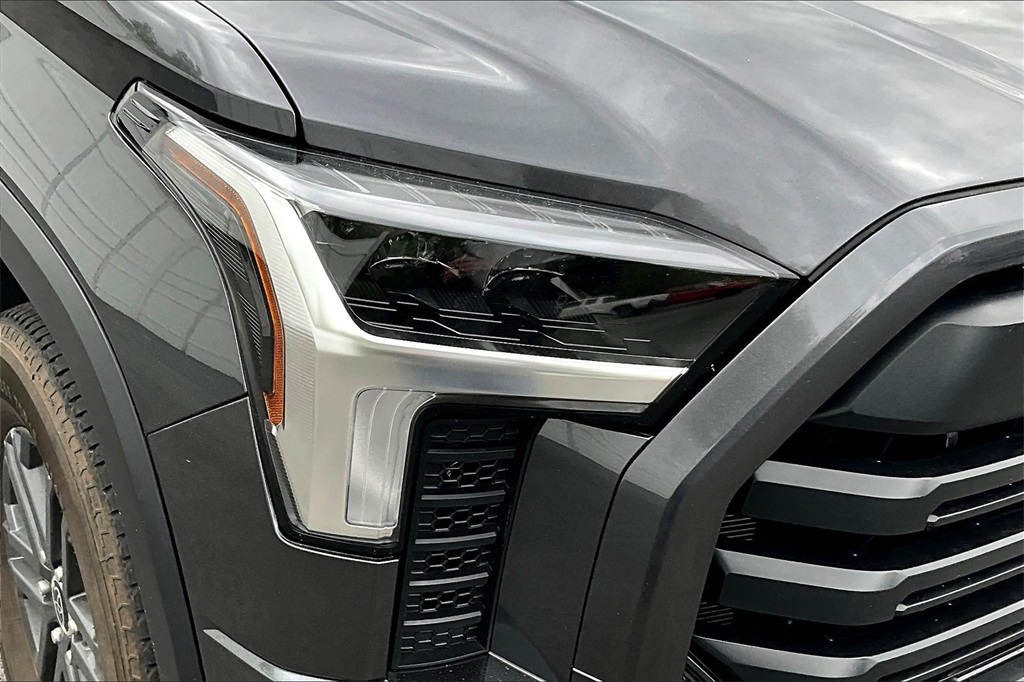 2024 Toyota Tundra SR5 SX - Photo 29