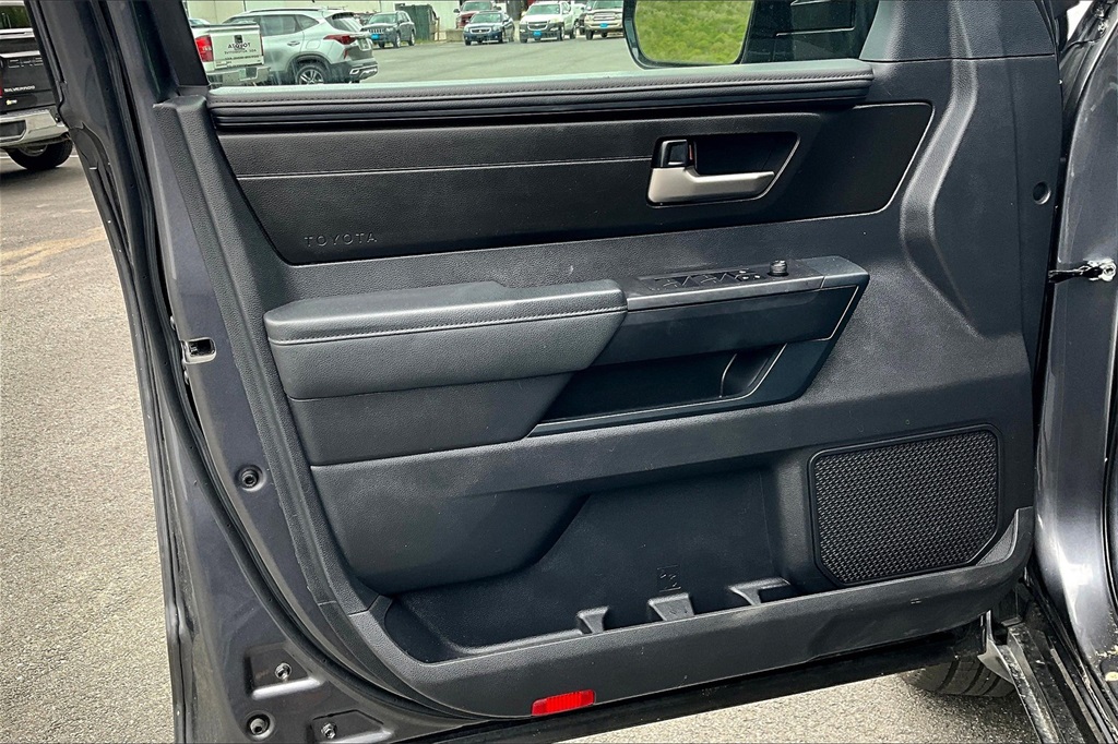 2024 Toyota Tundra SR5 SX - Photo 9