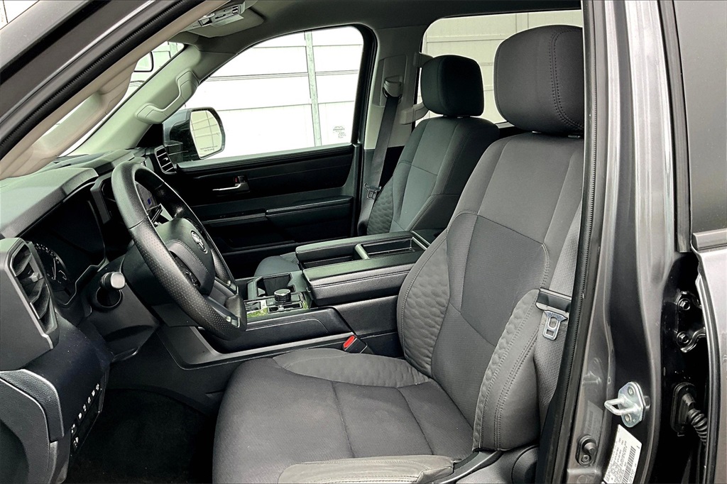 2024 Toyota Tundra SR5 SX - Photo 10