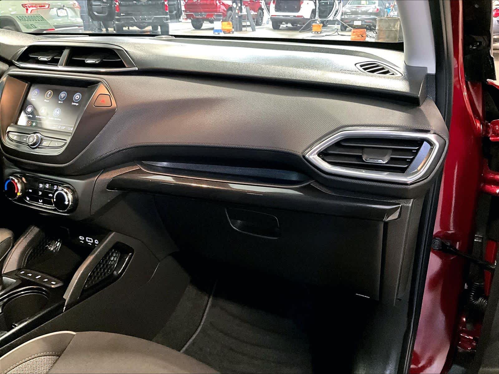 2022 Chevrolet TrailBlazer LT - Photo 13