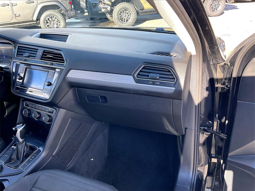 2024 Volkswagen Tiguan 2.0T S - Photo 12