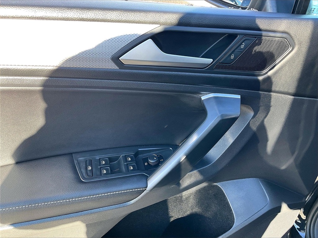 2024 Volkswagen Tiguan 2.0T S - Photo 36