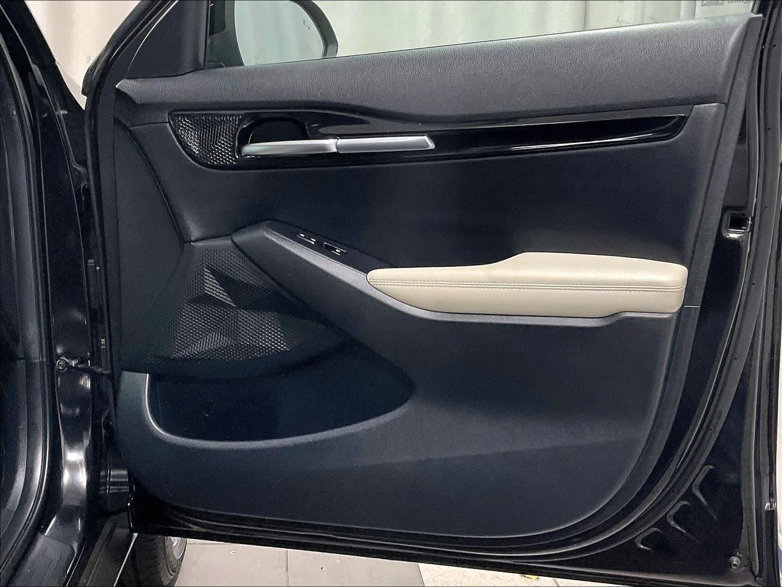 2022 Kia Seltos EX - Photo 12