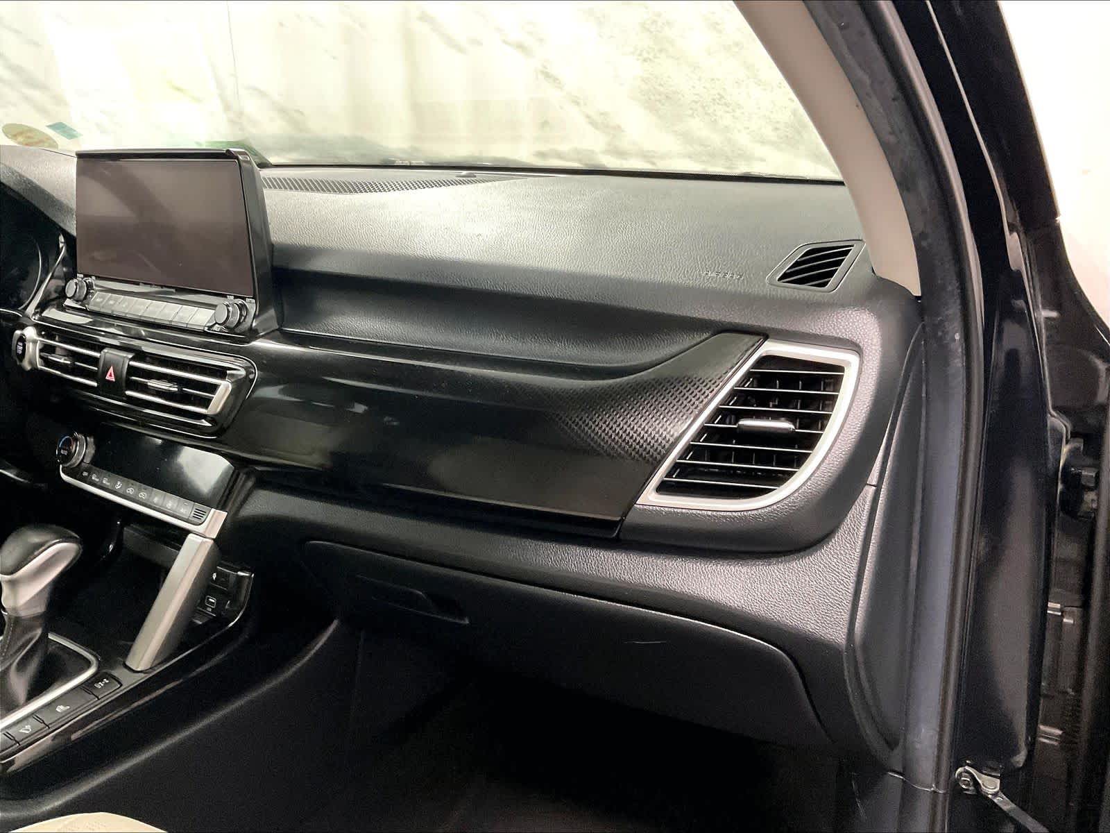 2022 Kia Seltos EX - Photo 13