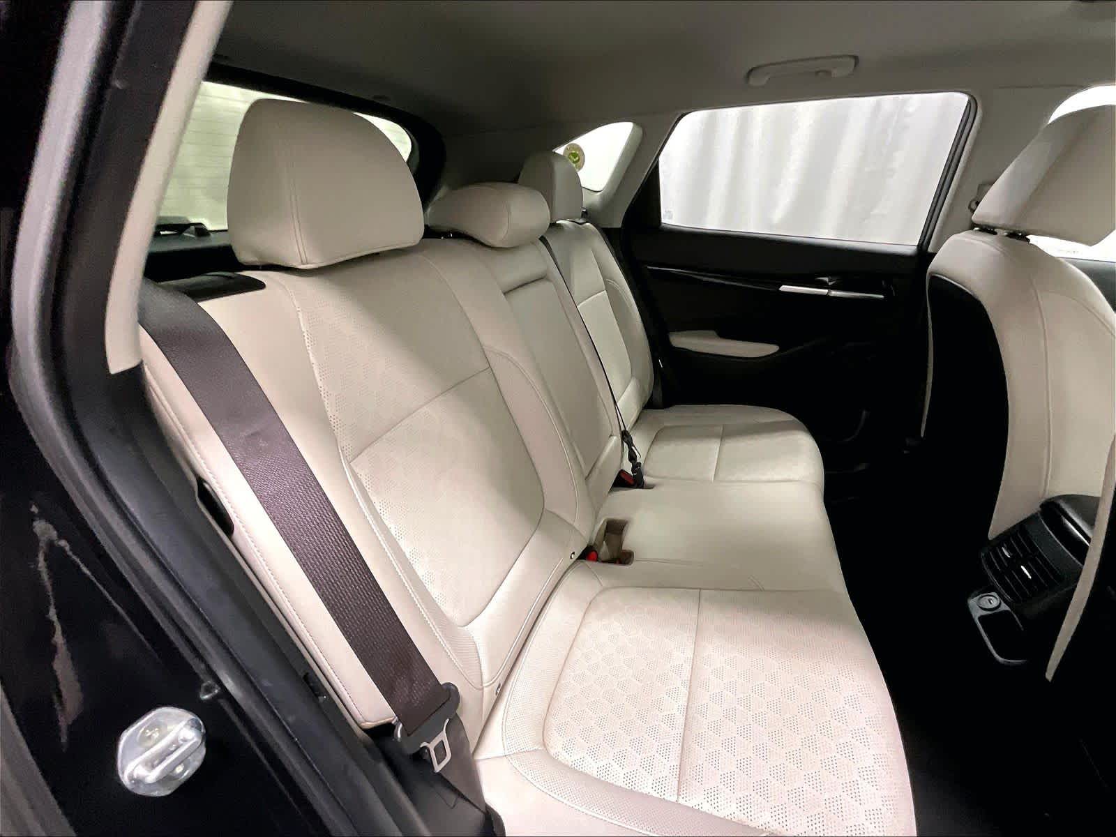 2022 Kia Seltos EX - Photo 16