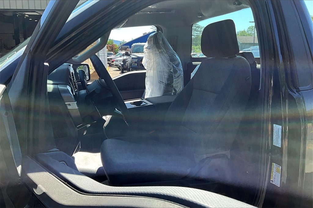 2025 Ford F-150 XL - Photo 10