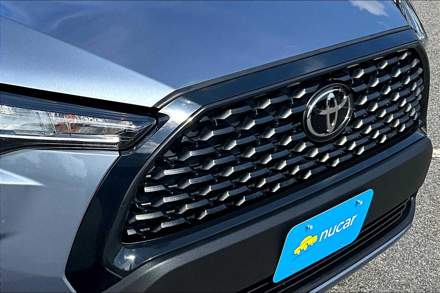 2022 Toyota Corolla Cross LE - Photo 32