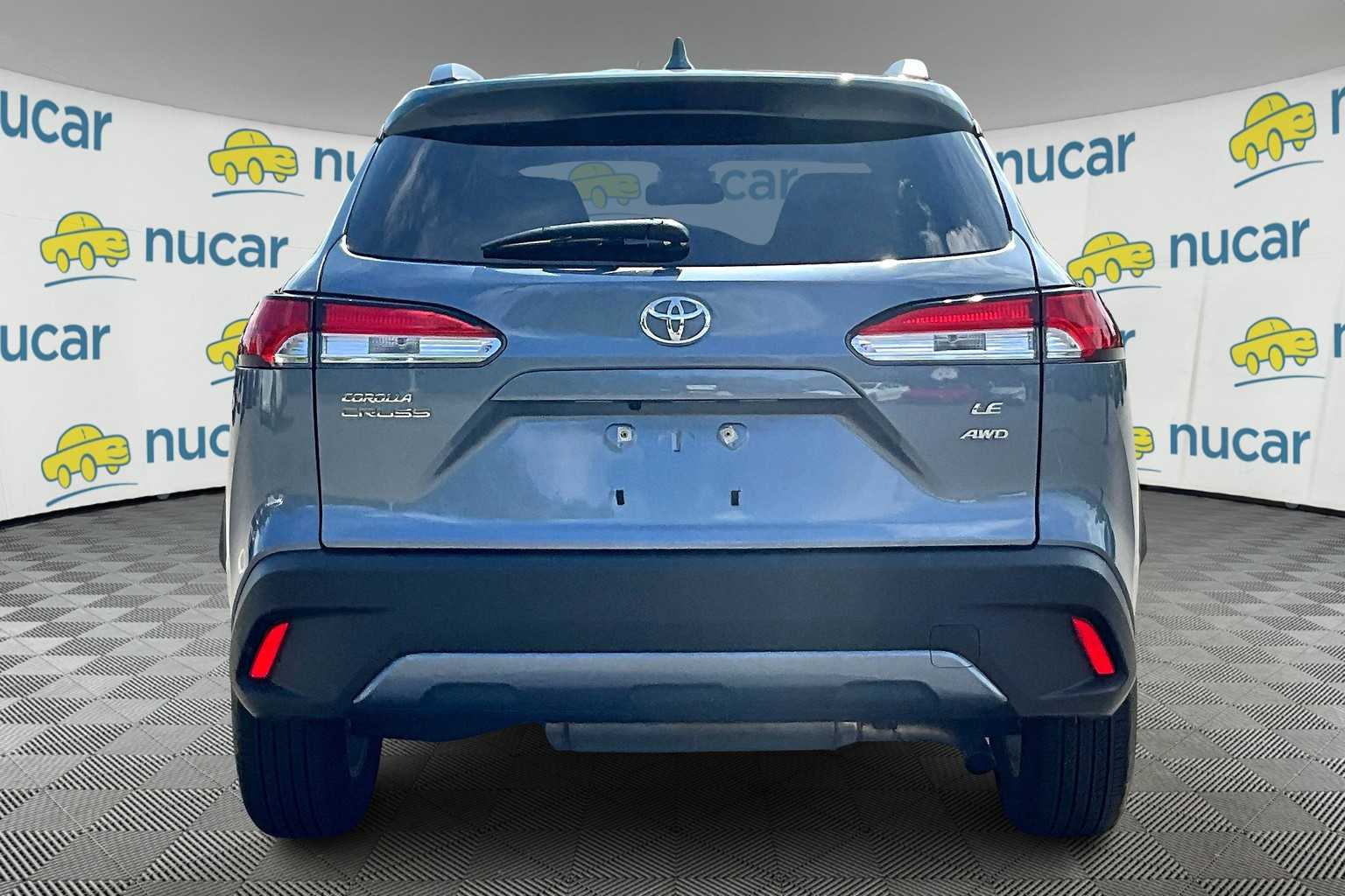 2022 Toyota Corolla Cross LE - Photo 5