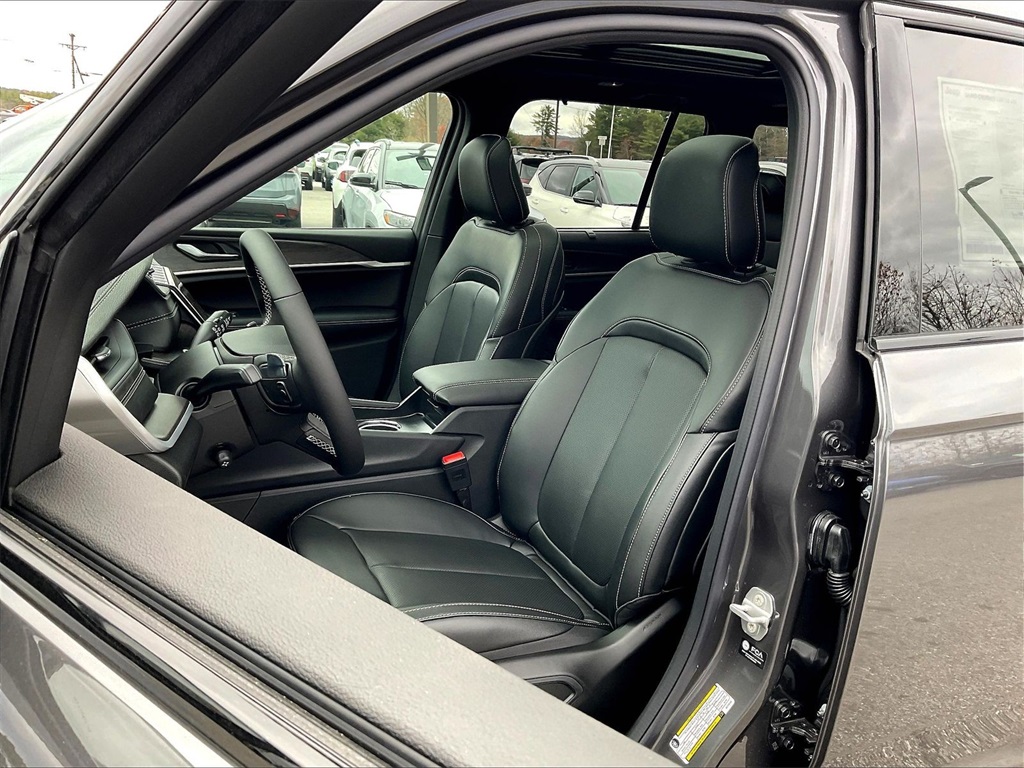 2025 Jeep Grand Cherokee Limited - Photo 11