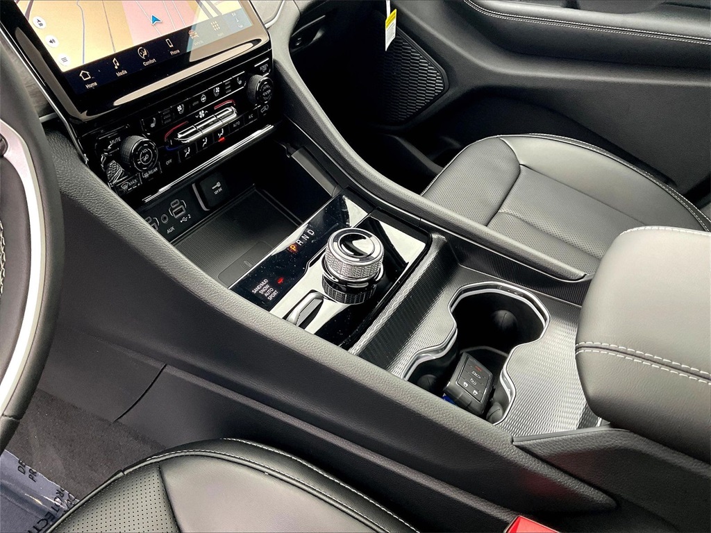 2025 Jeep Grand Cherokee Limited - Photo 14