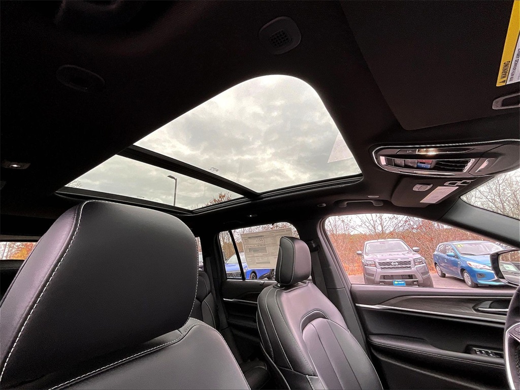 2025 Jeep Grand Cherokee Limited - Photo 18