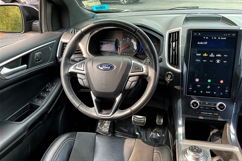 2022 Ford Edge ST - Photo 17