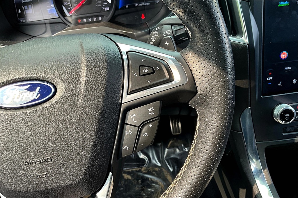 2022 Ford Edge ST - Photo 24