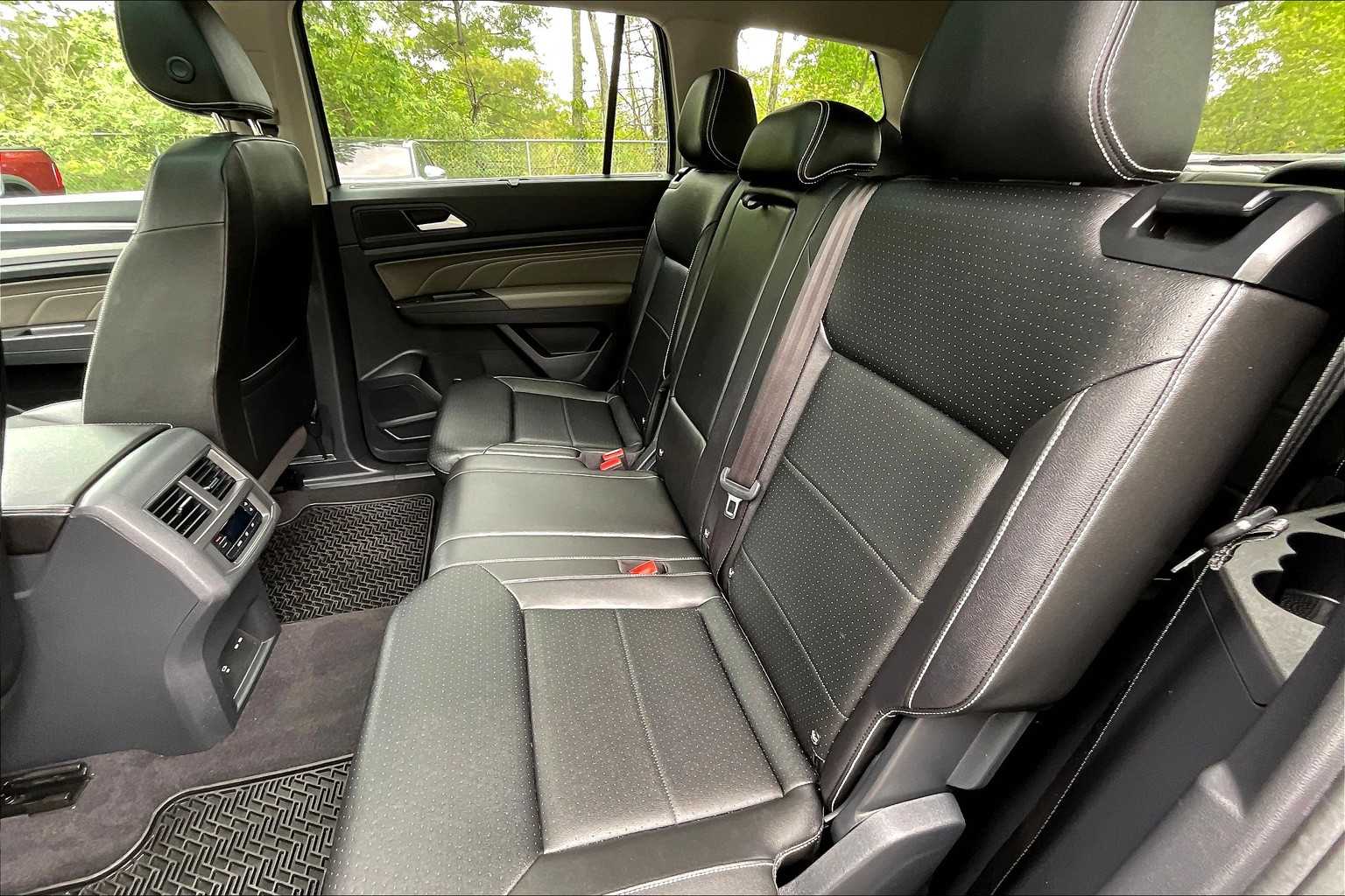 2023 Volkswagen Atlas 3.6L V6 SEL R-Line Black - Photo 15