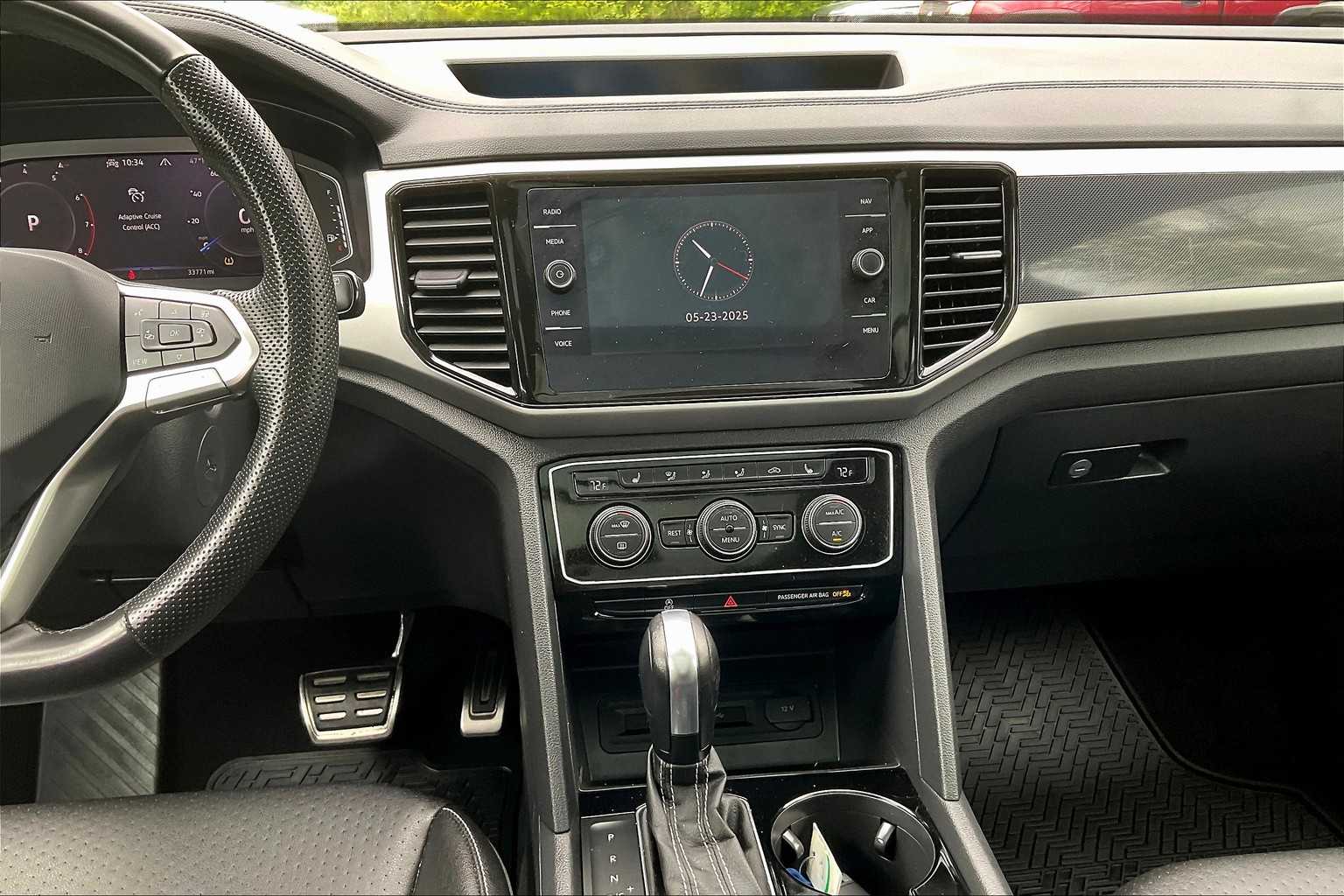2023 Volkswagen Atlas 3.6L V6 SEL R-Line Black - Photo 19