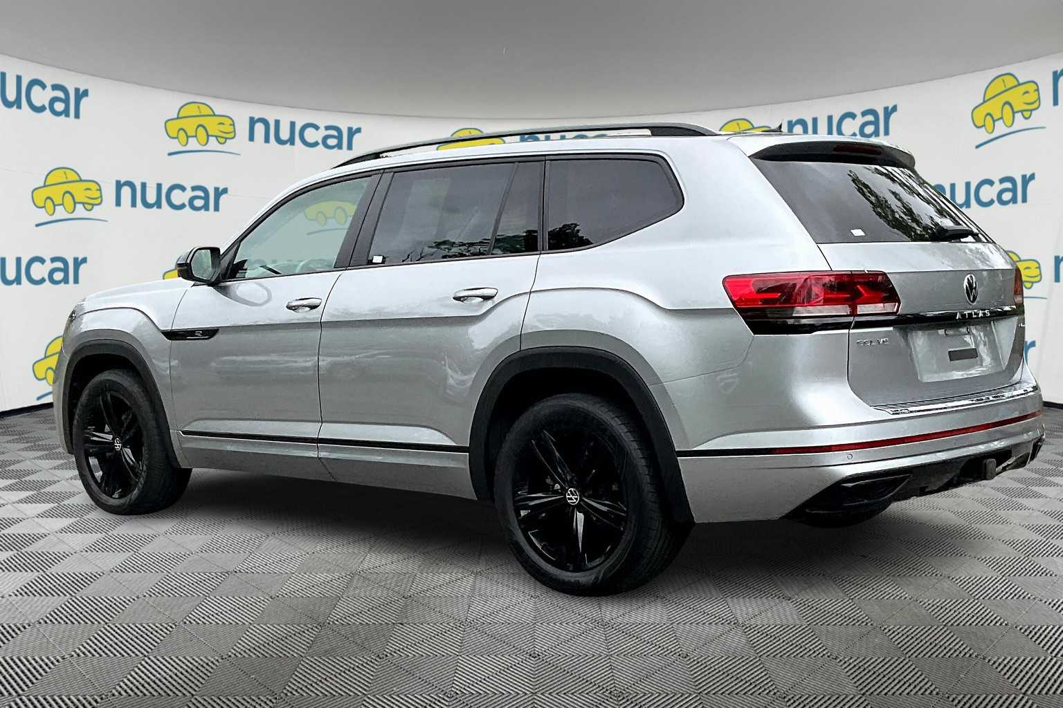 2023 Volkswagen Atlas 3.6L V6 SEL R-Line Black - Photo 4