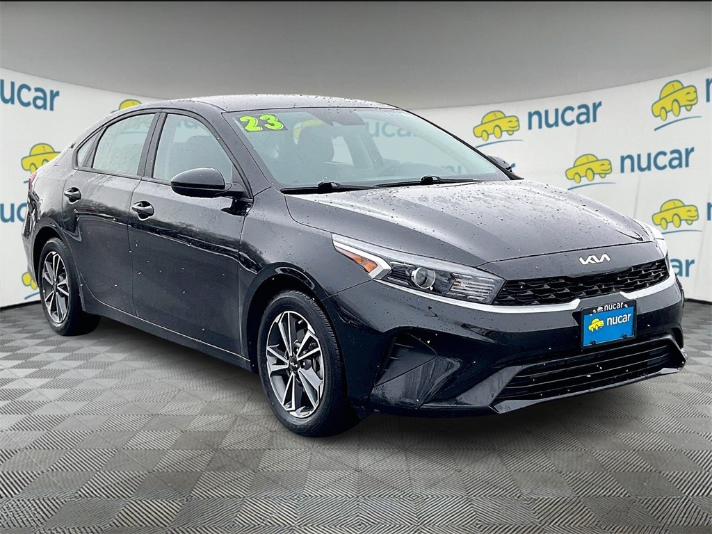 2023 Kia Forte LXS - Photo 1