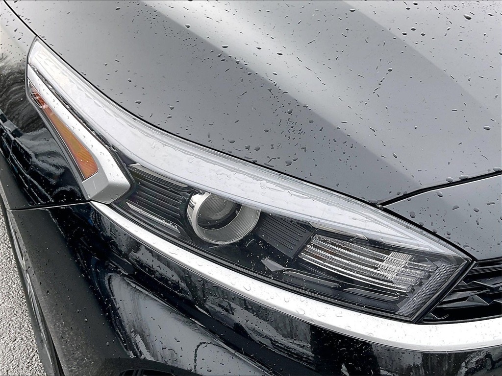 2023 Kia Forte LXS - Photo 27