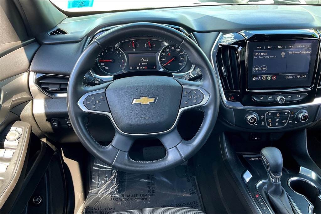 2022 Chevrolet Traverse LT - Photo 17