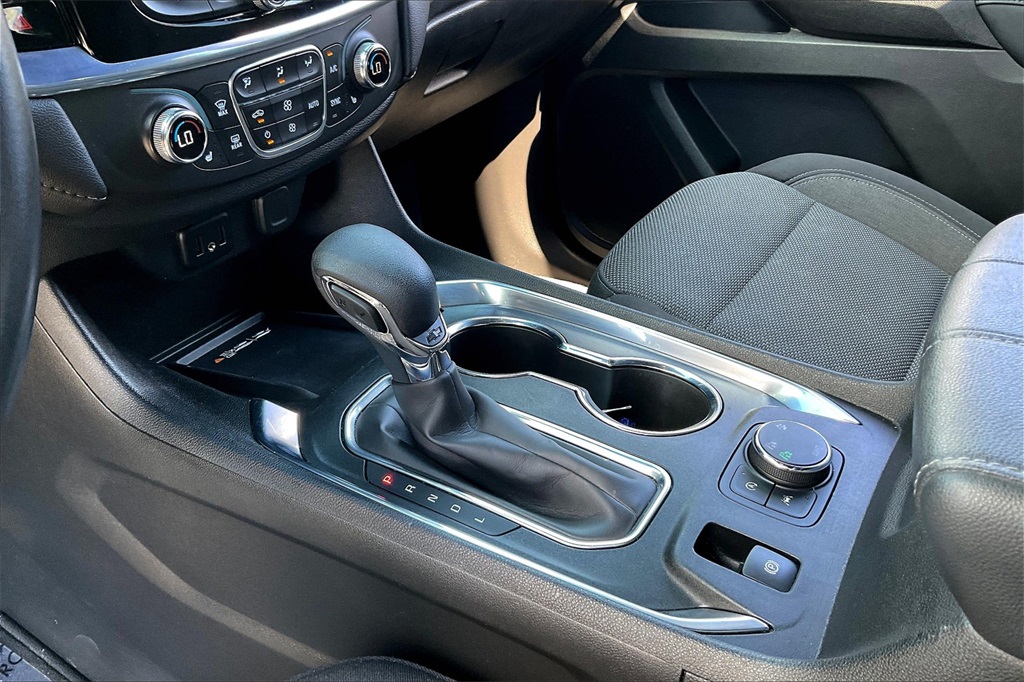 2022 Chevrolet Traverse LT - Photo 20
