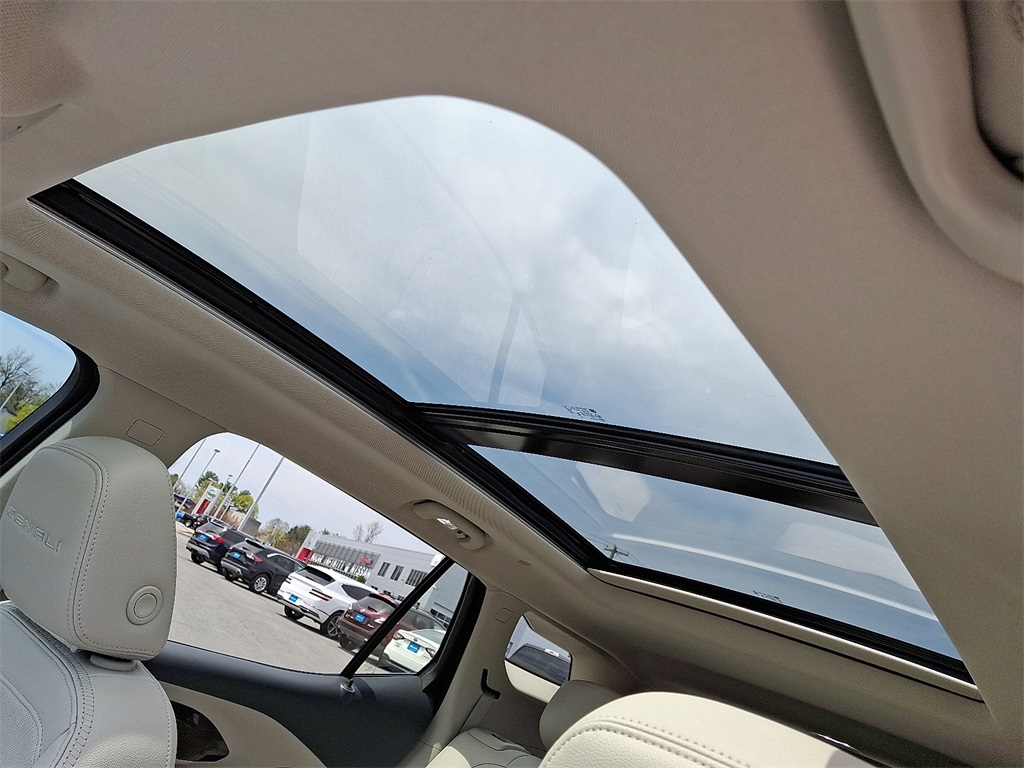 2024 GMC Terrain Denali - Photo 14