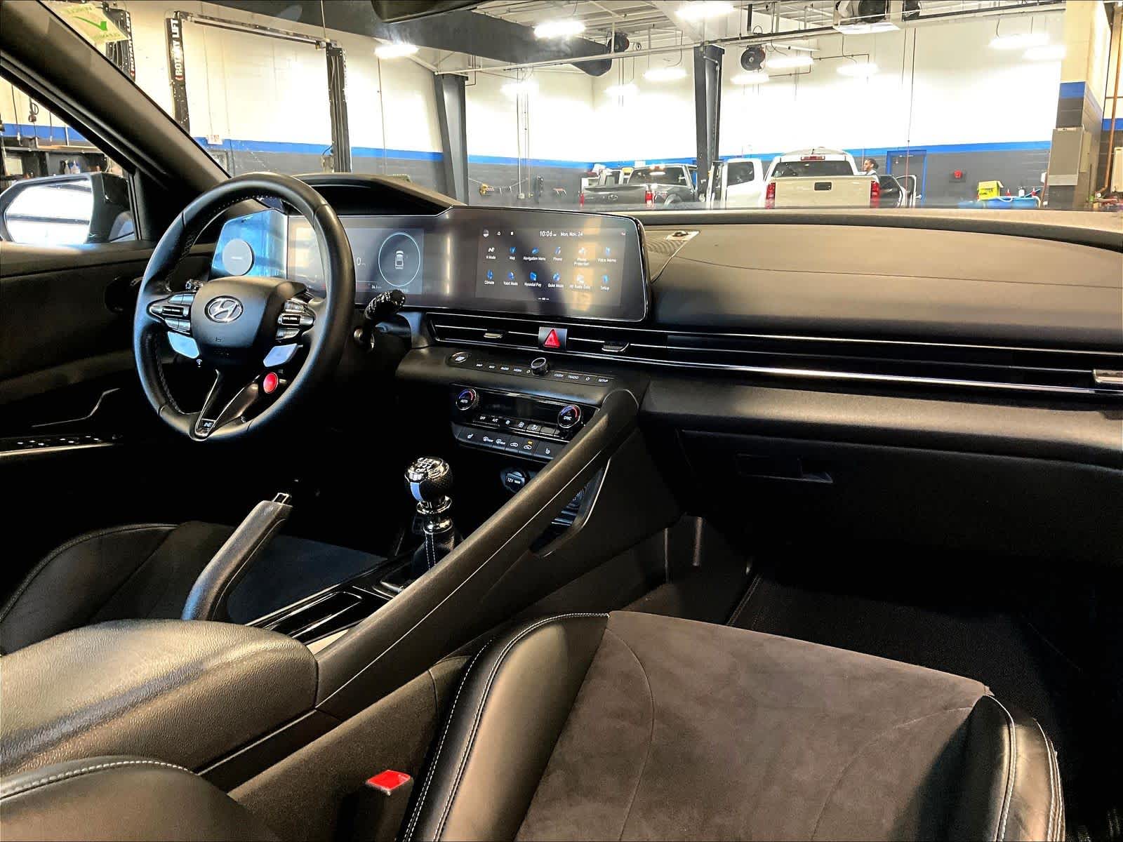 2023 Hyundai Elantra N  - Photo 14