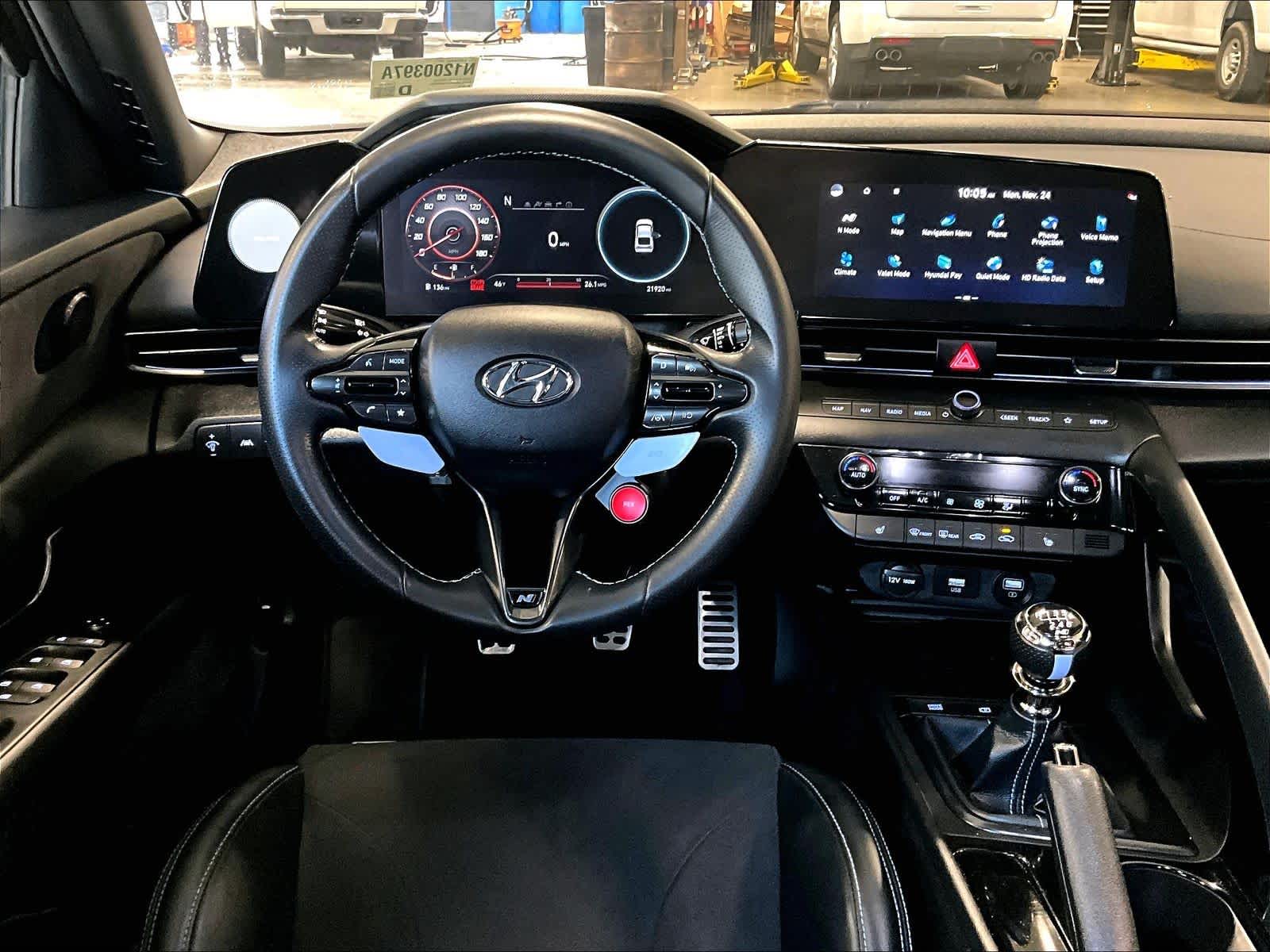 2023 Hyundai Elantra N  - Photo 17