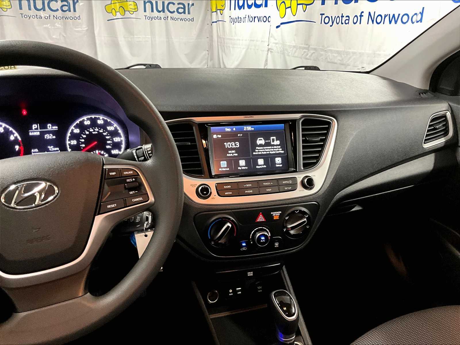 2022 Hyundai Accent SEL - Photo 18