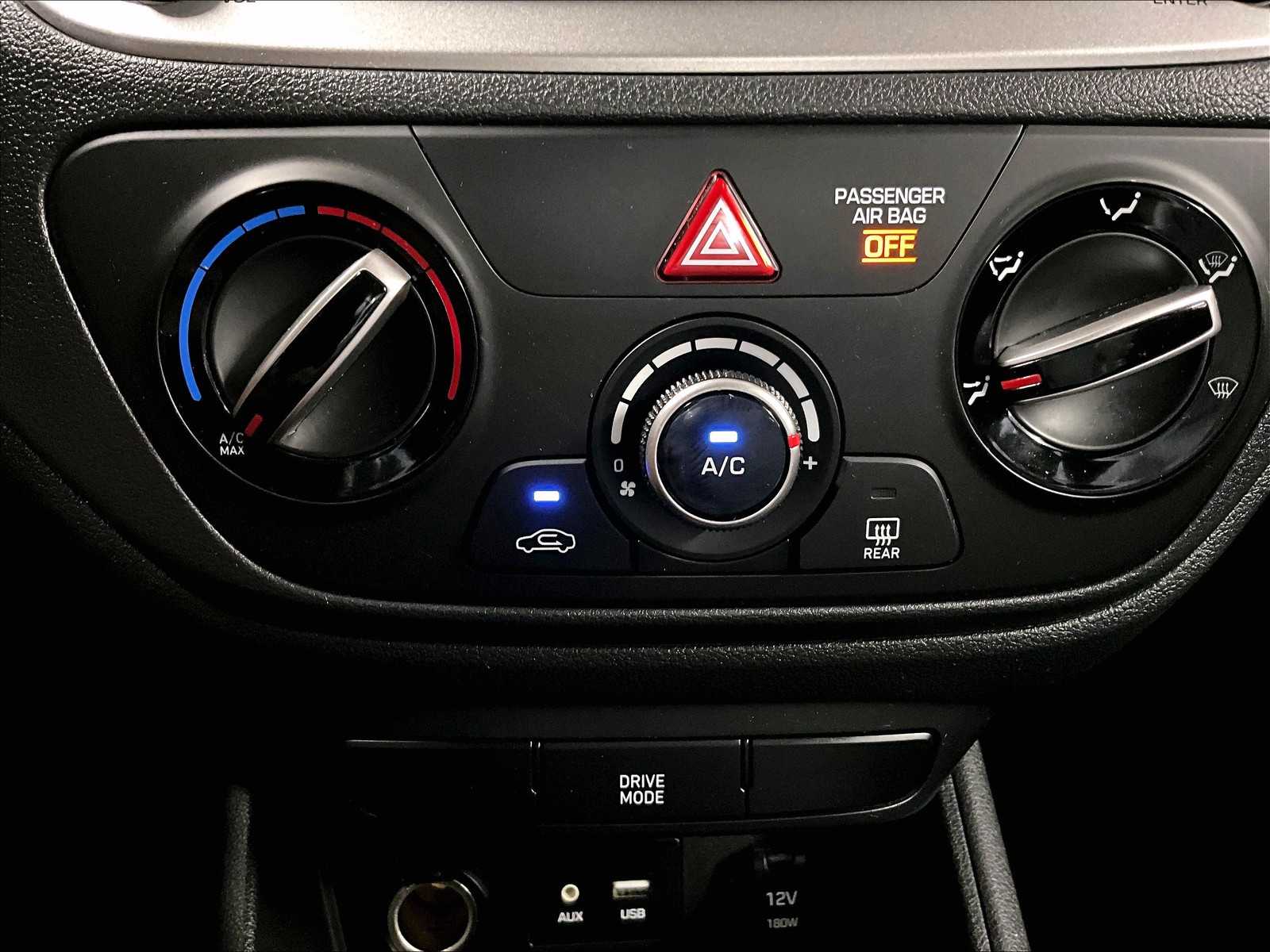2022 Hyundai Accent SEL - Photo 25