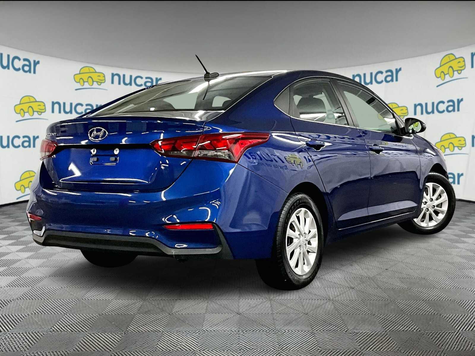 2022 Hyundai Accent SEL - Photo 6