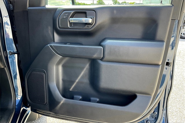 2022 Chevrolet Silverado 1500 Custom - Photo 12