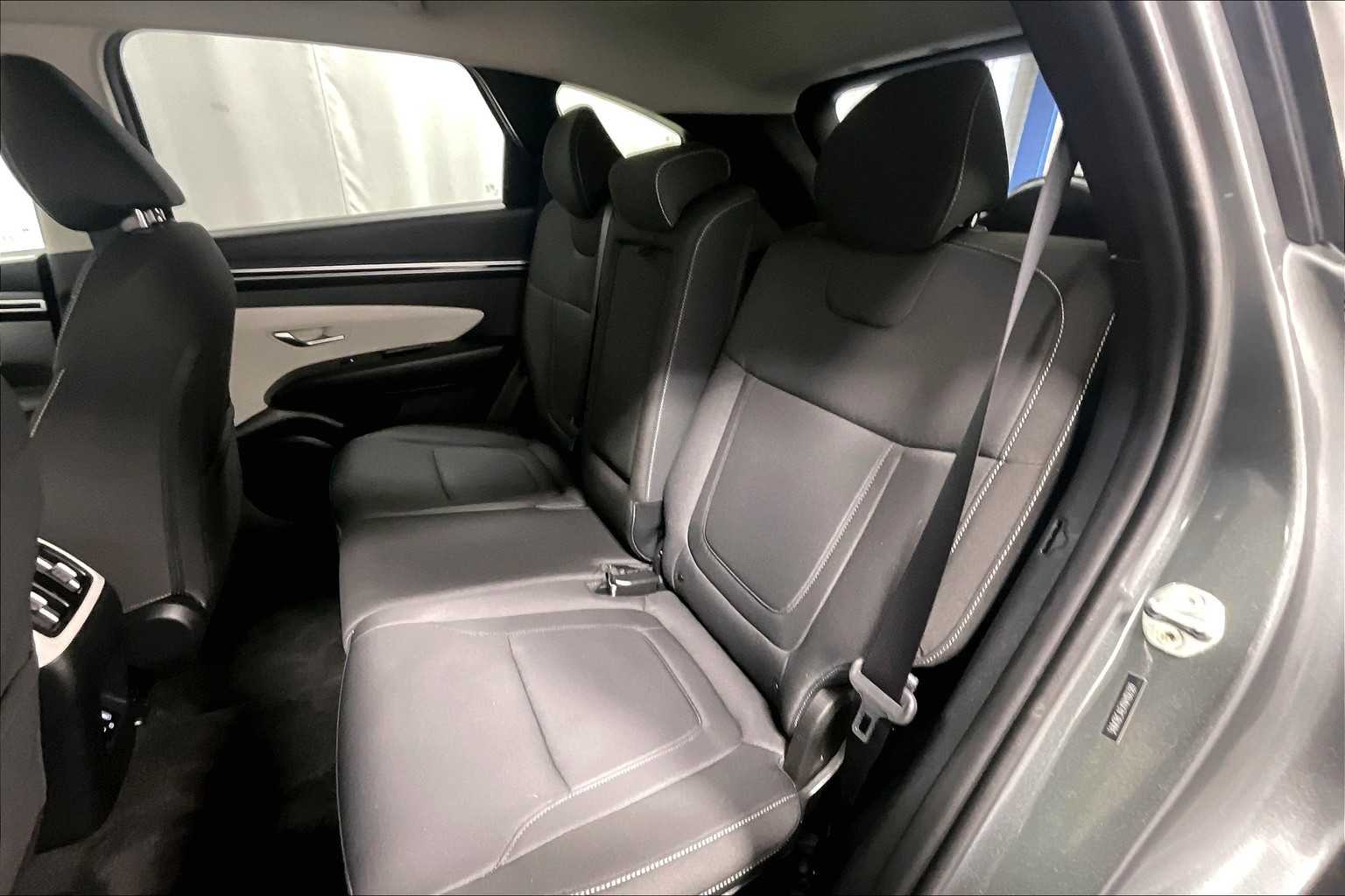 2022 Hyundai Tucson SEL - Photo 15