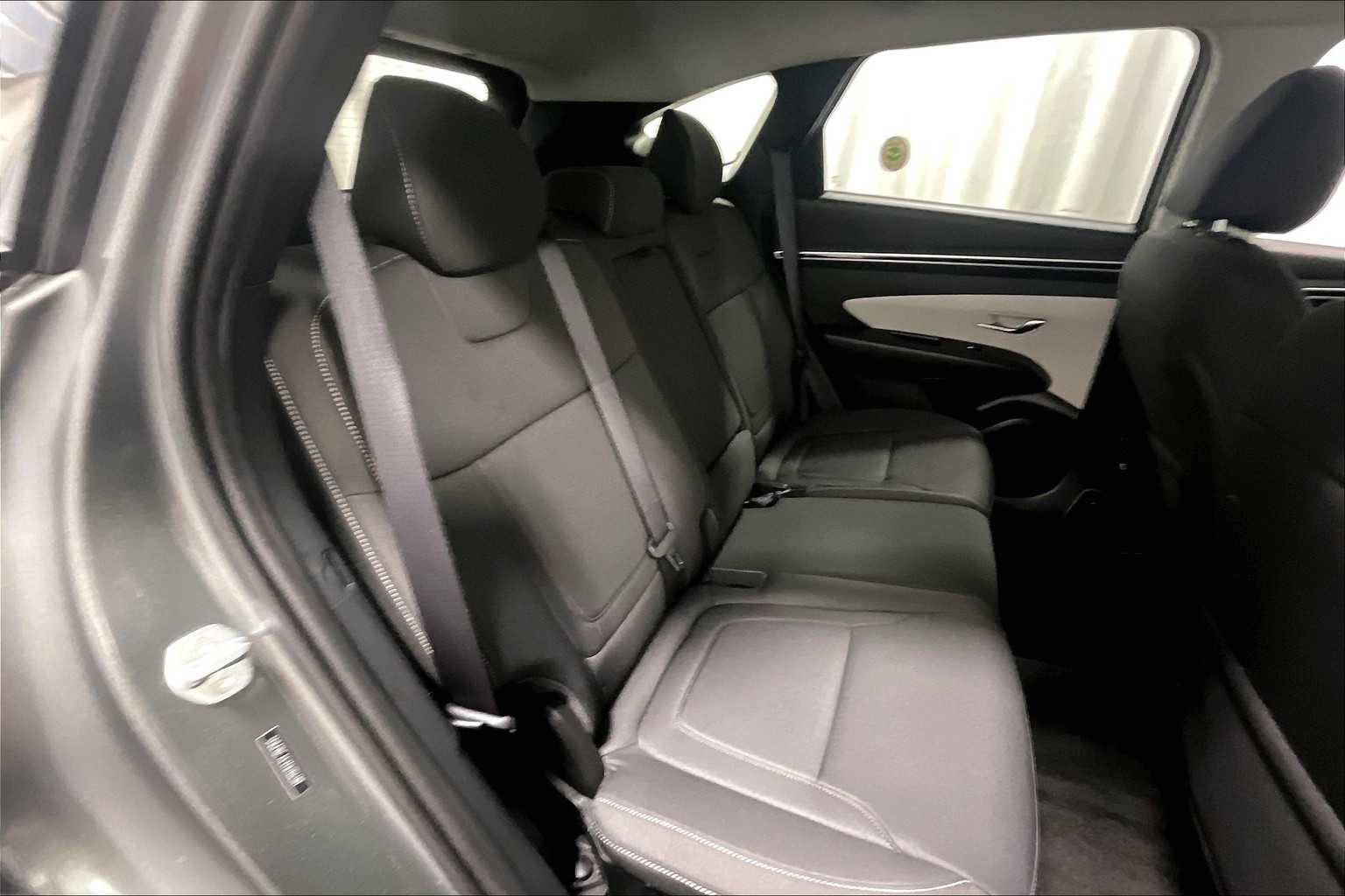 2022 Hyundai Tucson SEL - Photo 16