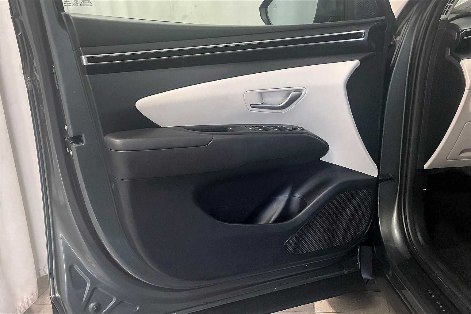 2022 Hyundai Tucson SEL - Photo 9