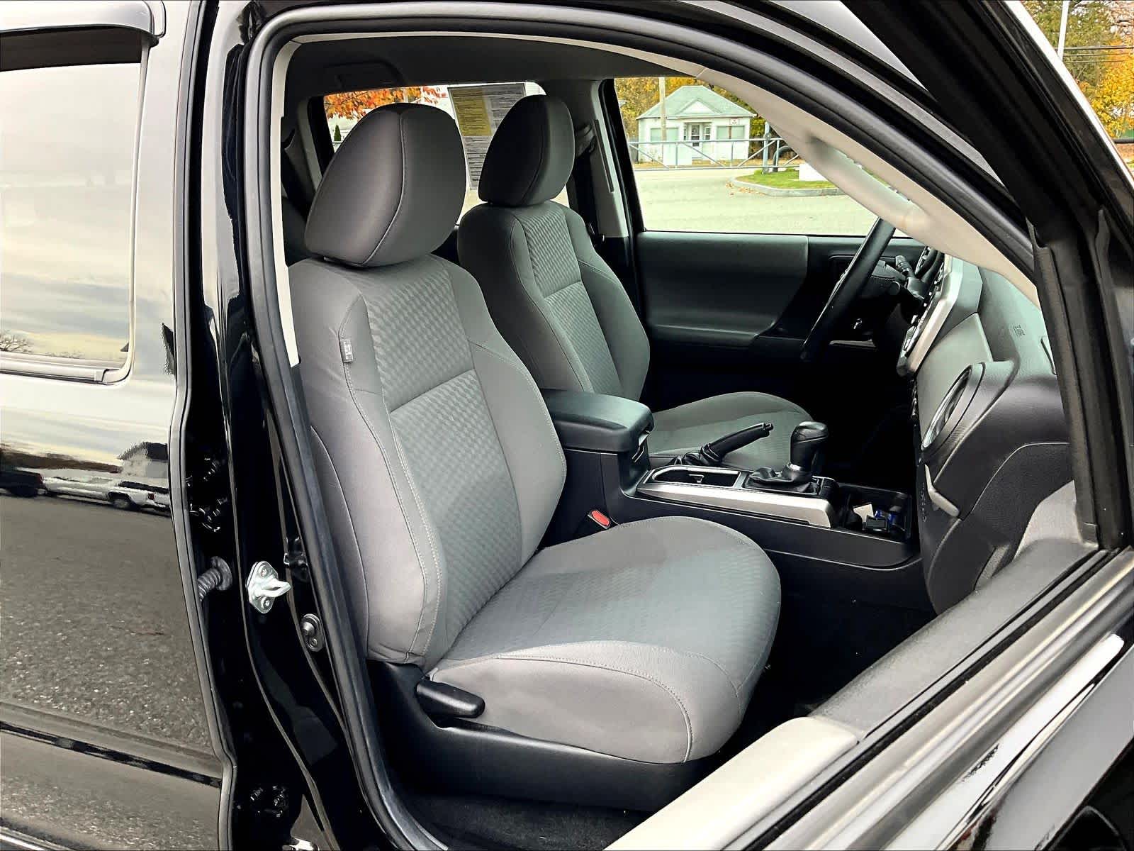 2023 Toyota Tacoma SR5 - Photo 11