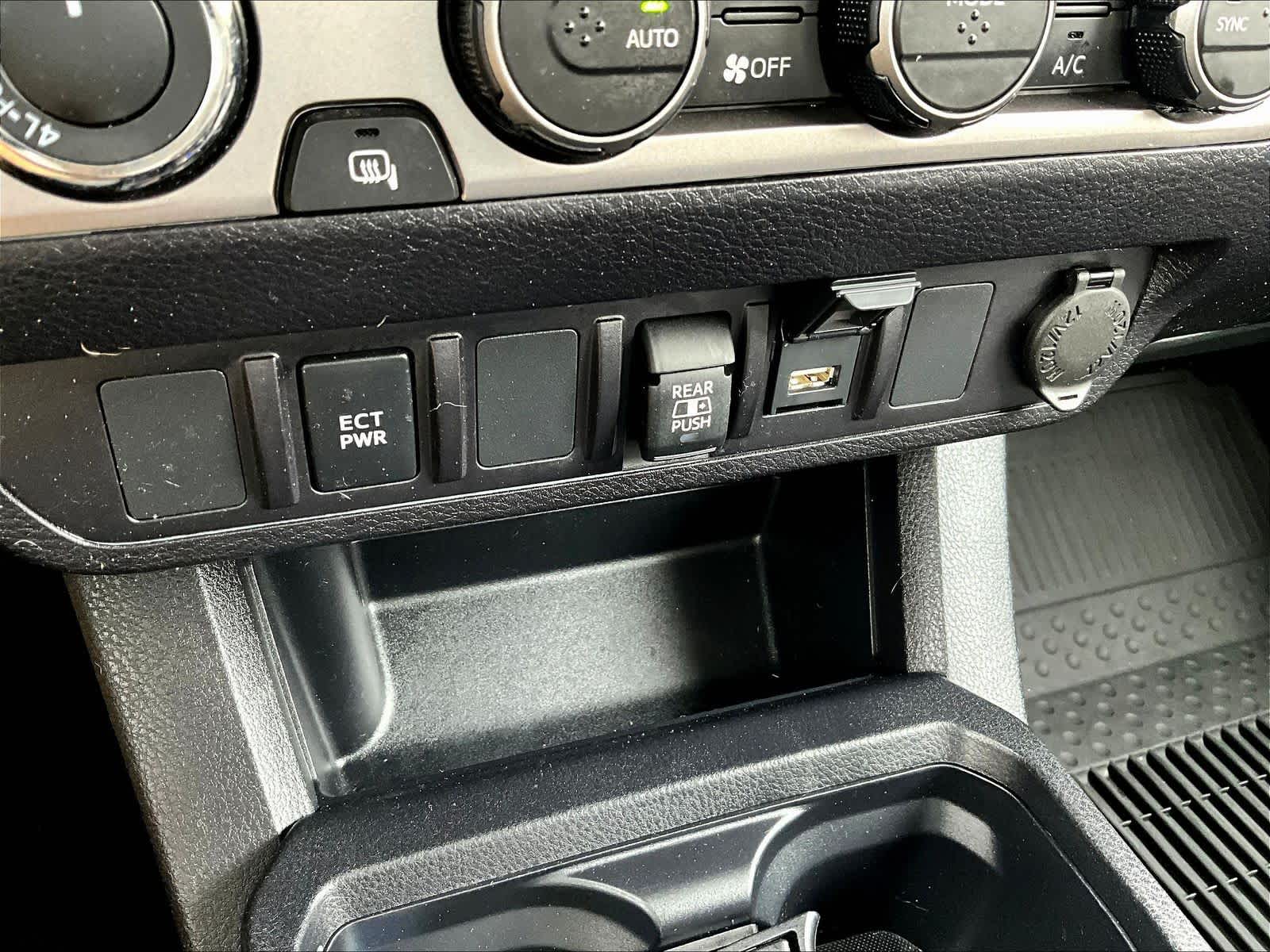 2023 Toyota Tacoma SR5 - Photo 27