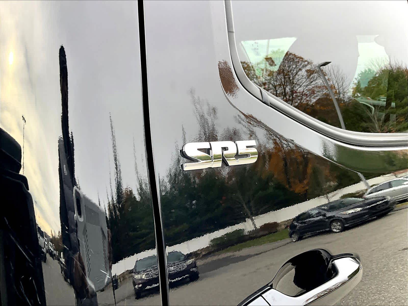 2023 Toyota Tacoma SR5 - Photo 28