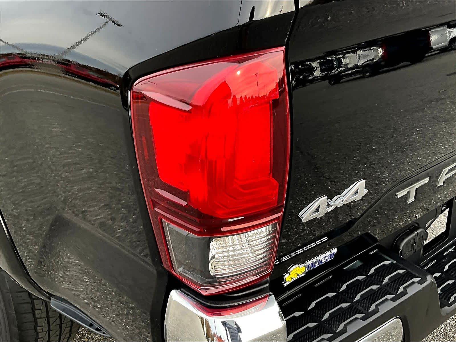 2023 Toyota Tacoma SR5 - Photo 34