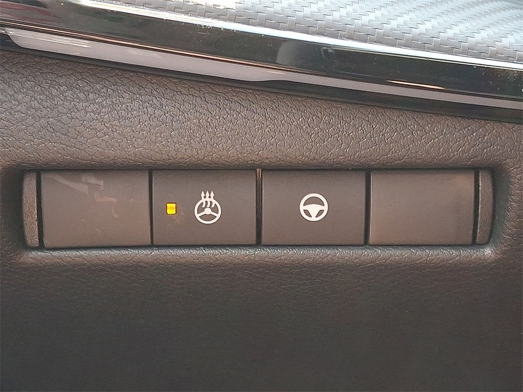 2025 Nissan Kicks SR - Photo 18