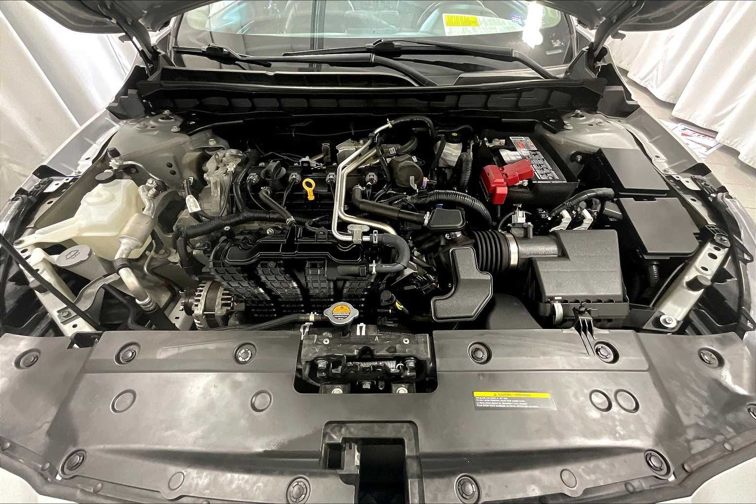 2023 Nissan Altima 2.5 SR - Photo 29