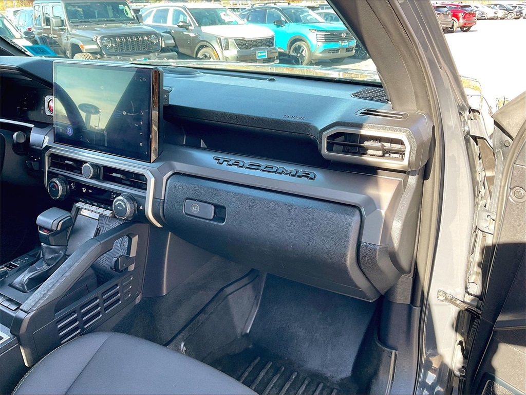 2024 Toyota Tacoma TRD Off-Road - Photo 12