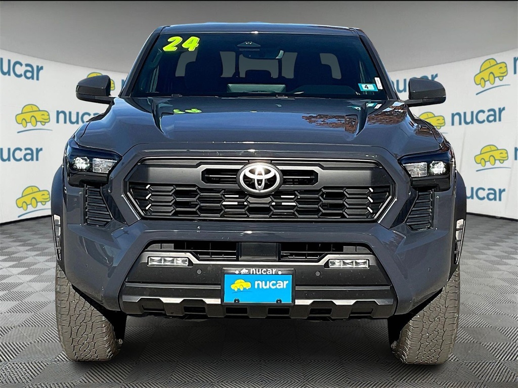 2024 Toyota Tacoma TRD Off-Road - Photo 2