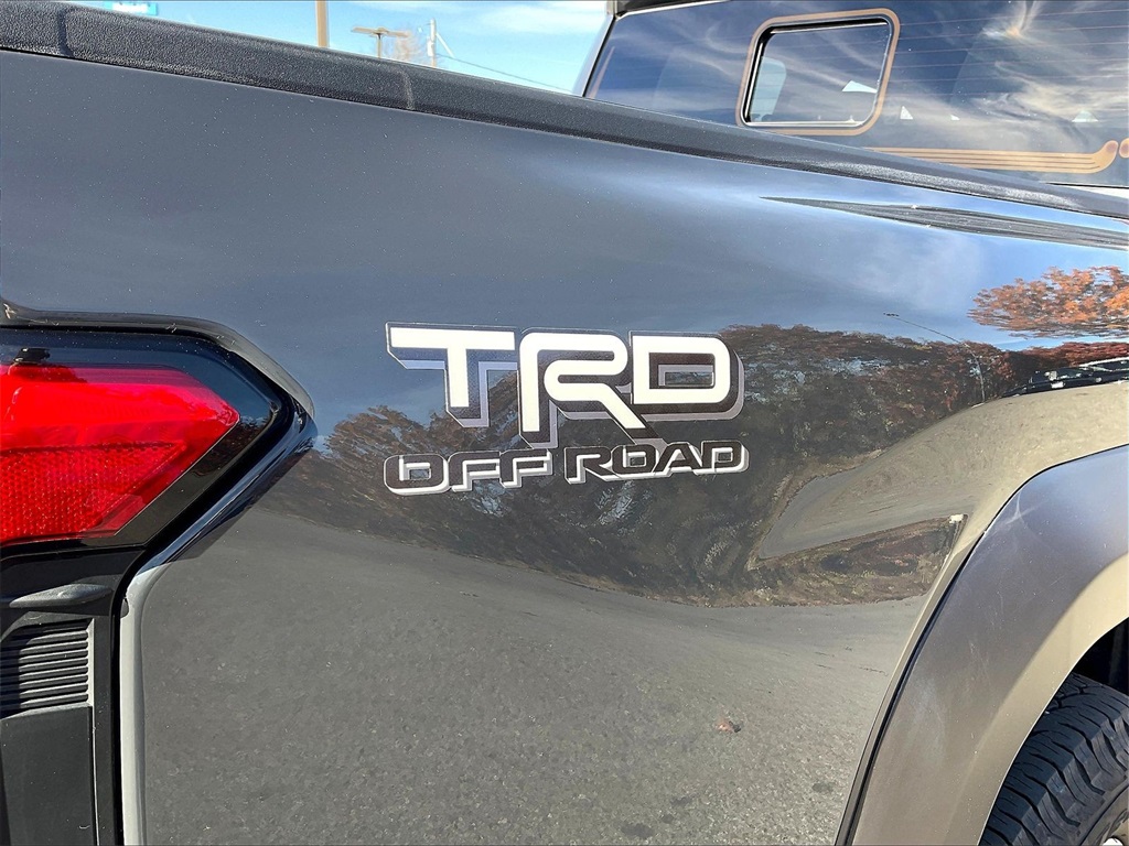 2024 Toyota Tacoma TRD Off-Road - Photo 27