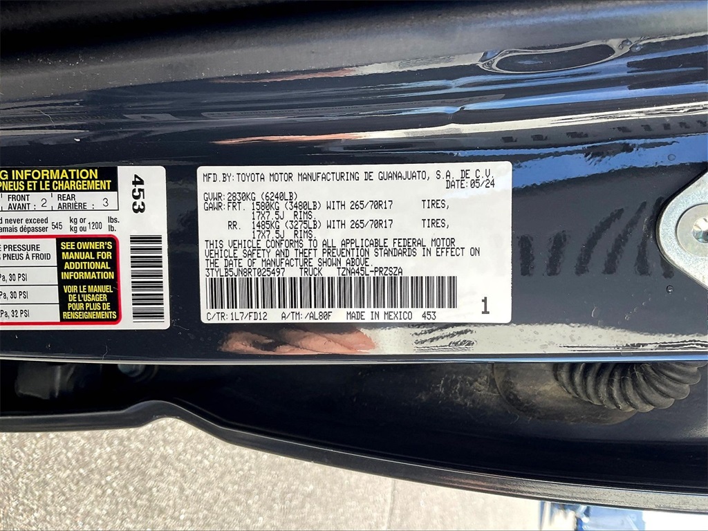 2024 Toyota Tacoma TRD Off-Road - Photo 32