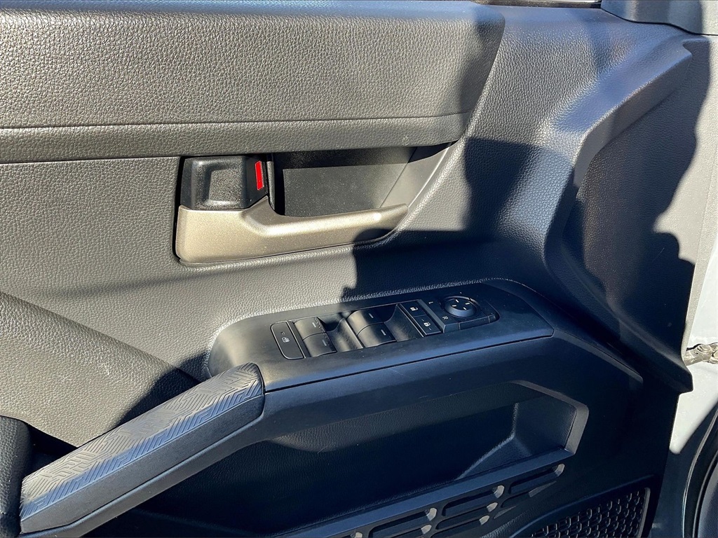 2024 Toyota Tacoma TRD Off-Road - Photo 37